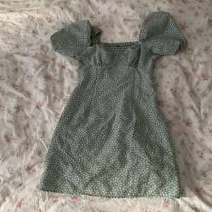 puff sleeve green floral ditsy dress